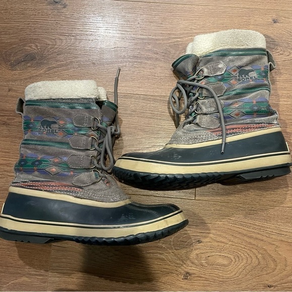 Sorel 1964 Southwest Aztec Print Rubber Waterproof Winter Snow Boots - Picture 1 of 13